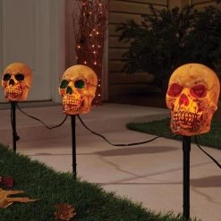 Brand new ✔️ Celebrations Incandescent Halloween Skull Pathway Decor 😍